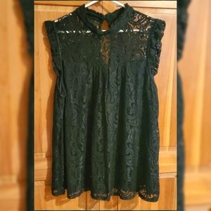 Lace Sleeveless Blouse